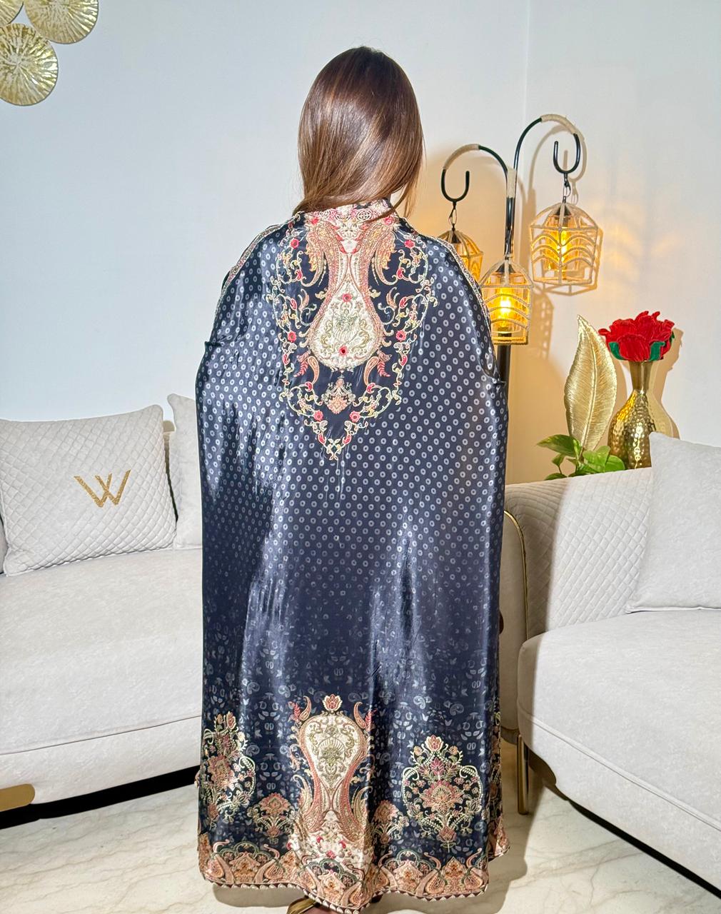 Soraya Inner & Cape Style Set