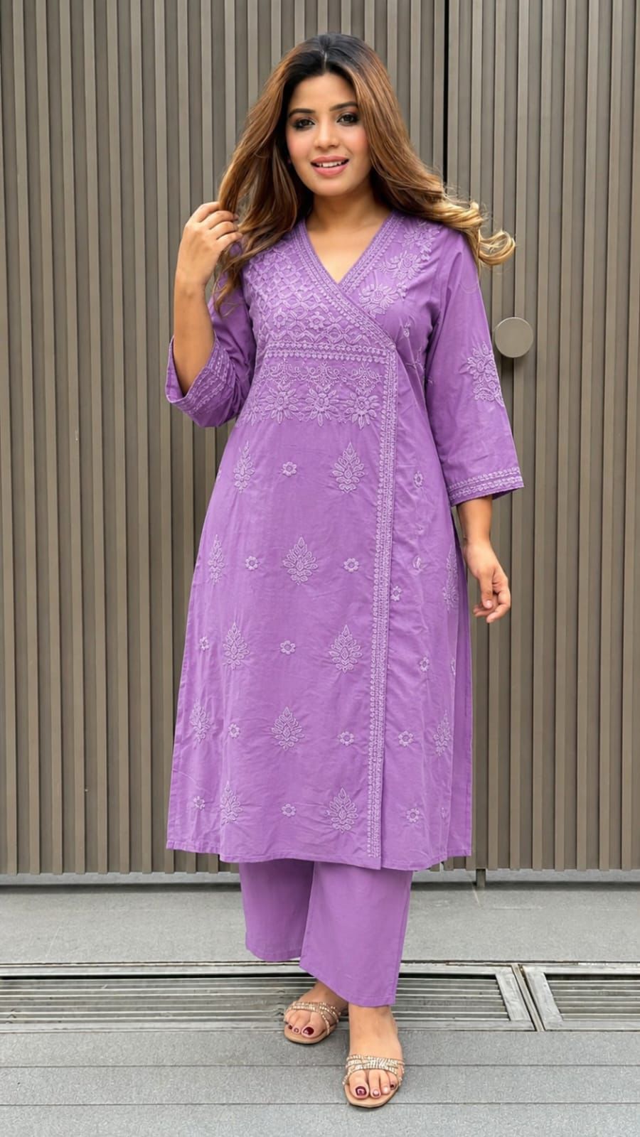 Lavyra Embroidered Kurti Set