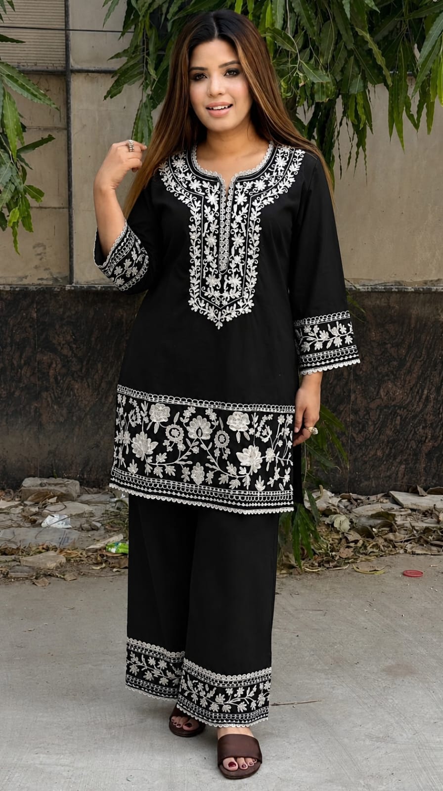 Raeesa – Black Premium Cotton Embroidered Co-Ord Set for Women | Elegant White Embroidery | Kurti & Wide-Leg Pants