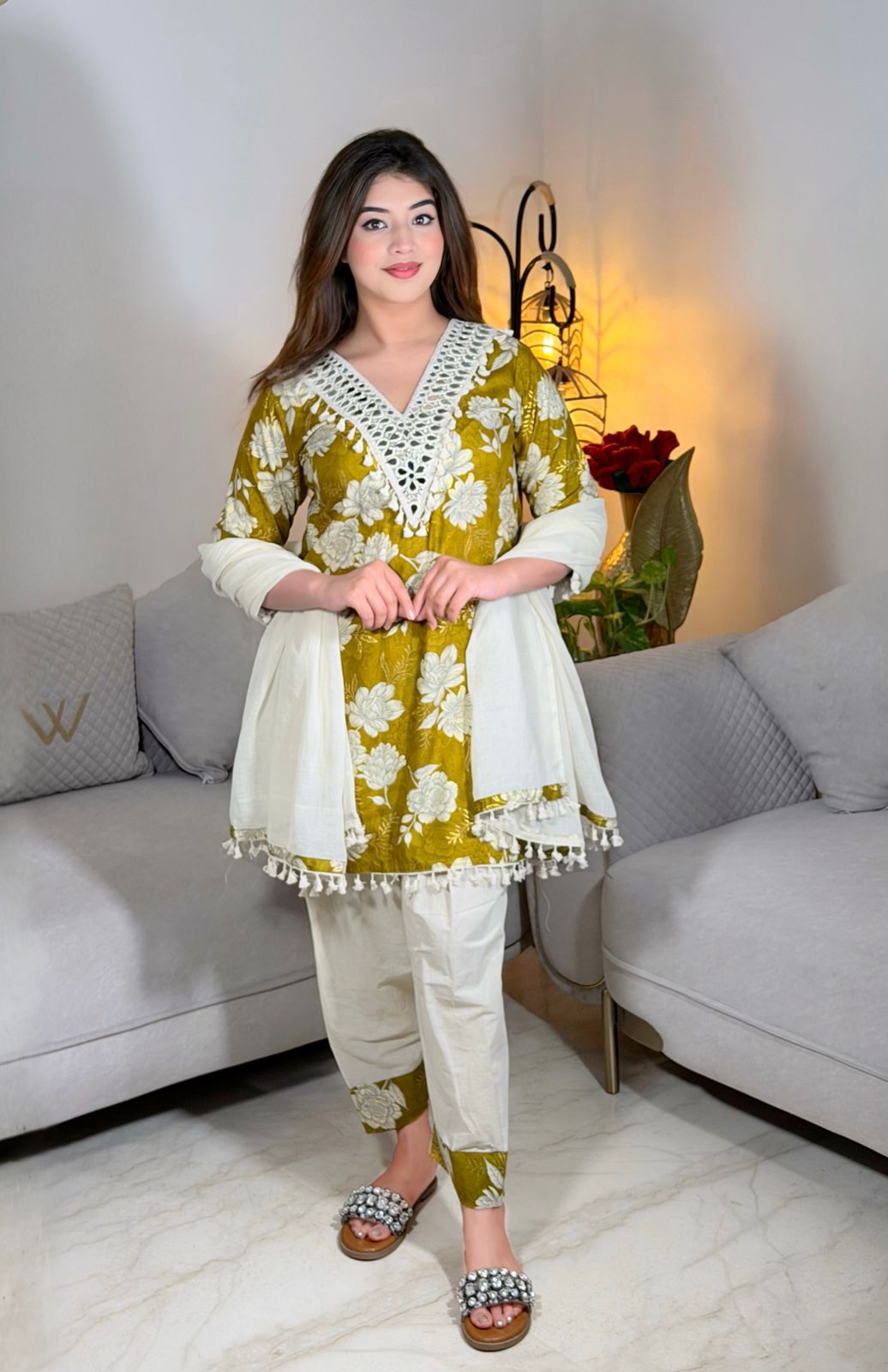 Mehergul – Pink & Yellow Floral Printed Premium Cotton Kurta Pant Set with Tassel Dupatta for Women | Designer 3-Piece Ethnic Set