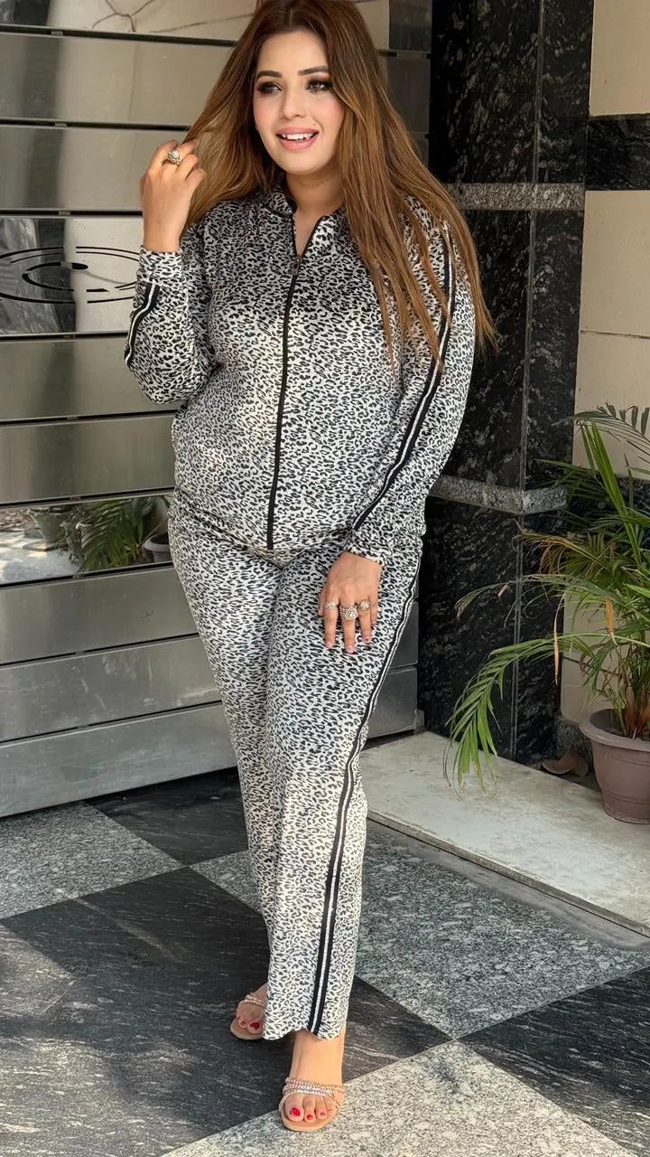 Zarelyn Tracksuit- White, Brown