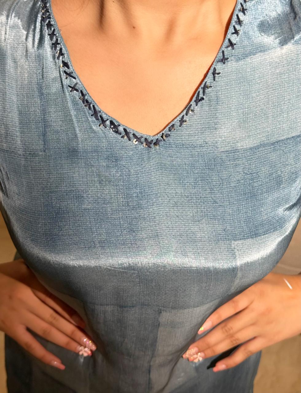 Averra Bloom – Blue Printed Kurta Set